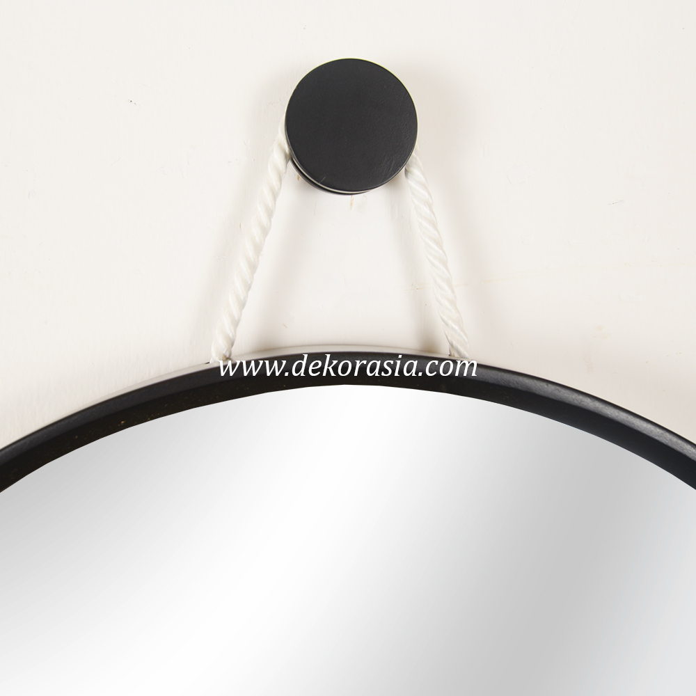 Round Mirror